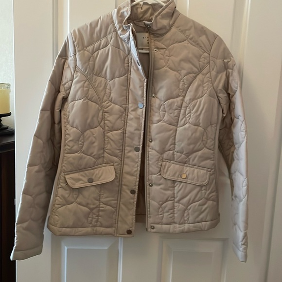 a new day Jackets & Blazers - A New Day quilted puffy jacket. Small. Zipper. Very nice. Beige.